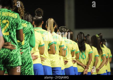 26 ottobre 2024, Cariacica, Espirito Santo, Brasile: Cariacica (es), 10/26/2024 - amichevole/femminile/brasile/colombia/ - partita tra brasile e colombia, per l'amichevole di calcio femminile tra brasile e colombia, tenutasi presso lo stadio kleber andrade, a cariacica a espirito santo, questo sabato 26 ottobre 2024. (Immagine di credito: © Mayra Ferreira Dos Santos/TheNEWS2 via ZUMA Press Wire) SOLO PER USO EDITORIALE! Non per USO commerciale! Foto Stock