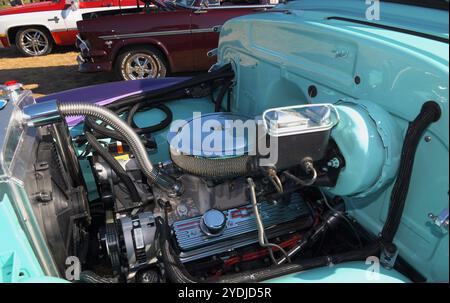 Vecchio pickup Tyme Chevy con un 350 V-8. Foto Stock