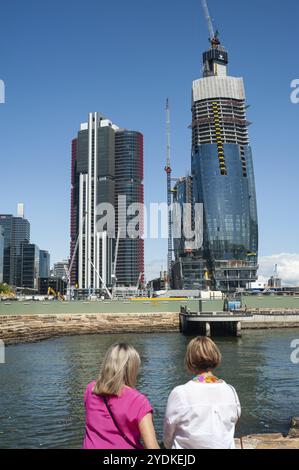 25.09.2019, Sydney, nuovo Galles del Sud, Australia, nuovi grattacieli con il progetto Crown Sydney ancora in costruzione e le International Towers in Foto Stock