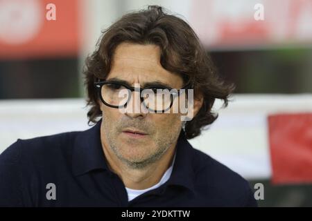 Paolo Vanoli, allenatore del Torino FC in azione durante la partita di calcio di serie A Enilive 2024/2025 tra Torino e Como allo stadio Foto Stock