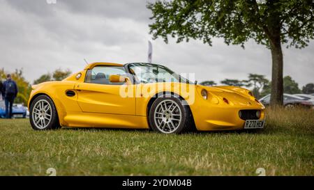 1998 Lotus Elise, in mostra al Salon Privé Concours d'Elégance Motor show tenutosi a Blenheim Palace. Foto Stock