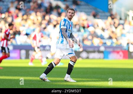 John Smith's Stadium, Huddersfield, Inghilterra - 26 ottobre 2024 Danny Ward (25) di Huddersfield Town - durante la partita Huddersfield Town contro Exeter City, Sky Bet League One, 2024/25, John Smith's Stadium, Huddersfield, Inghilterra - 26 ottobre 2024 credito: Mathew Marsden/WhiteRosePhotos/Alamy Live News Foto Stock