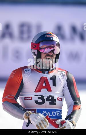 Soelden, Austria. 27 ottobre 2024. SOELDEN, AUSTRIA - OKTOBER 27: Marcel Hirscher d'Olanda durante la prima corsa Audi FIS Coppa del mondo di sci alpino - Slalom gigante maschile il 27 ottobre 2024 a Soelden, Austria. 241027 SEPA 26 038 - 20241027 PD2794 credito: APA-PictureDesk/Alamy Live News Foto Stock