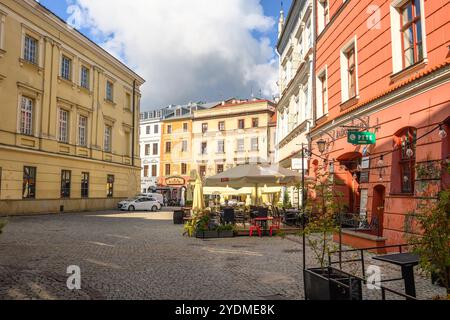 Lublino, Polonia - 13 settembre 2022: Piazza del mercato della città Vecchia a Lublino. Polonia Foto Stock