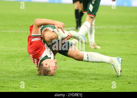 San Pietroburgo, Russia. 27 ottobre 2024. Aleksey Batrakov (83) di Lokomotiv reagisce durante la partita di calcio della Premier League russa tra Zenit San Pietroburgo e Lokomotiv Mosca alla Gazprom Arena. Punteggio finale: Zenit 1:1 Lokomotiv. Credito: SOPA Images Limited/Alamy Live News Foto Stock