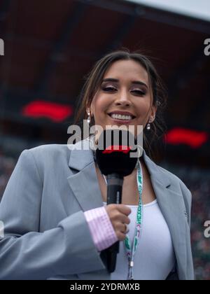 Città del Messico, Vereinigte Staaten. 27 ottobre 2024. Maria Fernanda Mora (F1TV/TUDN TV Moderatorin), mex, Formel 1 Weltmeisterschaft, Grand Prix von Mexiko City, autodromo Hermanos Rodriguez, Rennen, 27.10.2024 foto: Eibner-Pressefoto/Michael Memmler credito: dpa/Alamy Live News Foto Stock