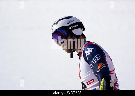 Soelden, Austria. 27 ottobre 2024. Rettenbachglacier, SOELDEN, AUSTRIA Tommy Ford ( USA ) durante lo Slalom gigante maschile al FIS Ski Weltcup Opening 2024/25, Rettenbachglacier, Soelden, Austria. (Julia Kneissl/ SPP) credito: SPP Sport Press Photo. /Alamy Live News Foto Stock