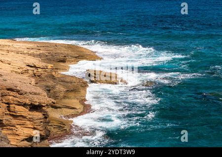 Vista della costa occidentale di Cala Mesquida, isola di Maiorca, Spagna Foto Stock