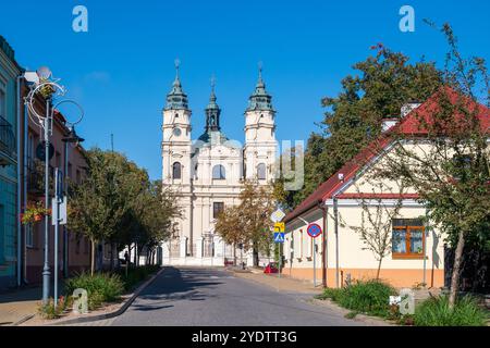 Wlodawa, Polonia 21 settembre 2024 facciata della chiesa di San Luis Foto Stock