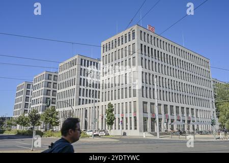 Deutsche Bahn DB Services, uffici, Elisabeth-Schwarzhaupt-Platz, Invalidenstrasse, Mitte, Berlino, Germania, Europa Foto Stock