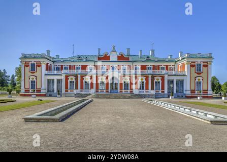 Il Palazzo Kadriorg è un palazzo barocco petrino costruito per Caterina i di Russia da Pietro il grande a Tallinn, Estonia, Europa Foto Stock