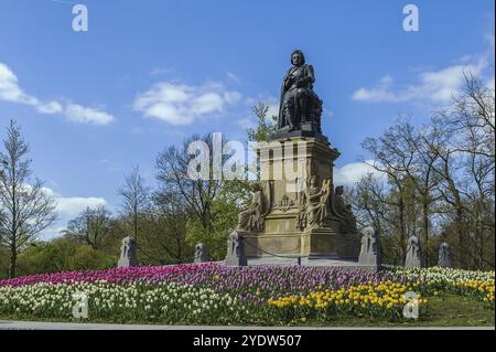 Monumento Joost van den Vondel nel Vondelpark, Amsterdam Foto Stock