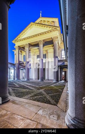 Cattedrale di Santa Maria Assunta, Novara, Piemonte, Italia, Europa Foto Stock