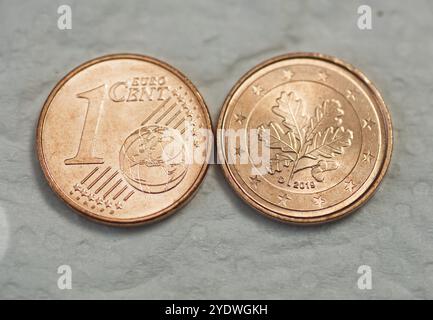 moneta da 1 centesimo euro, fronte e retro Foto Stock