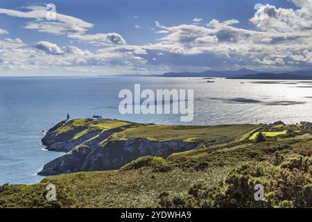 Il faro di Baily è un faro situato nella parte sud-orientale di Howth Head nella contea di Dublino, Irlanda, Europa Foto Stock