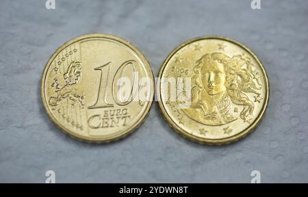 monete da 10 centesimi di euro, fronte e retro Foto Stock