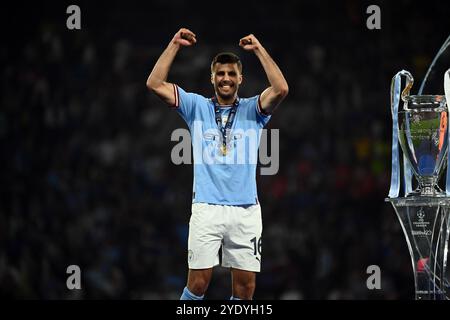 Istanbul, Turchia. 10 giugno 2023. Foto massimo Paolone/LaPresse 10 giugno 2023 - Istanbul, Turchia - sport, calcio - Manchester City vs Inter - UEFA Champions League 2022/2023 - finale - Stadio Olimpico Ataturk. Nella foto: Rodri (Manchester City FC) esultanza 10 giugno 2023 Istanbul, Turchia - sport, calcio - Manchester City vs Inter - UEFA Champions League 2022/2023 - finale - Ataturk Olympic Stadium. Nella foto: Rodri (Manchester City FC) celebra il credito: LaPresse/Alamy Live News Foto Stock