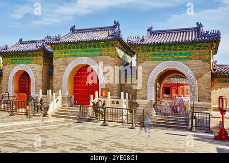 Pagode, padiglioni all'interno del complesso del Tempio del Paradiso a Pechino, il Muro dell'Echo. Cina. Foto Stock