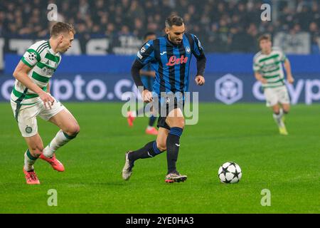 Davide Zappacosta dell'Atalanta BC 1907 in azione durante la partita di calcio di fase MD1 di UEFA Champions League 2024/2025 tra Atalanta BC e Cel Foto Stock