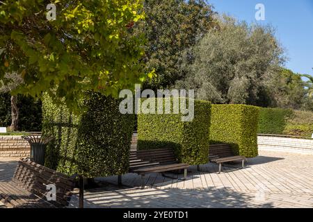 Zichron Yaakov, Ramat HaNadiv, Israele - 22 ottobre 2024, il Giardino delle fragranze, fondato nel 1985, è il più giovane dei Giardini commemorativi di Rothsc Foto Stock