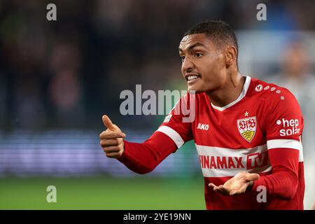 Torino, Italia. 22 ottobre 2024. Enzo Millot del VfB Stuttgart reagisce durante la partita di UEFA Champions League allo stadio Allianz di Torino. Il credito per immagini dovrebbe essere: Jonathan Moscrop/Sportimage Credit: Sportimage Ltd/Alamy Live News Foto Stock