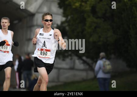 Runners alla Marine Corp Marathon ottobre 27 2024 Foto Stock