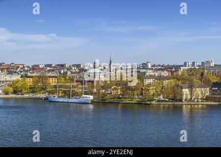Vista di Stoccolma (isola di Skeppsholmen) con af Chapman (nave) da Katarina Elevator, Svezia, Europa Foto Stock