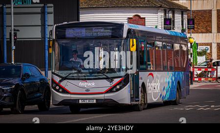 Arriva Kent Thameside - autobus Fastrack Foto Stock