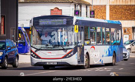 Arriva Kent Thameside - autobus Fastrack Foto Stock