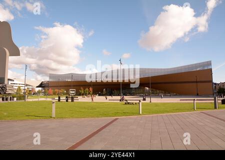 La Helsinki Central Library Oodi di ala Architects, comunemente indicata come Oodi, è una biblioteca pubblica di Helsinki, Finlandia Foto Stock