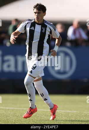 Vinovo, Italia. 22 ottobre 2024. Diego pugno della Juventus durante la partita di UEFA Youth League al Juventus Center di Vinovo. Il credito per immagini dovrebbe essere: Jonathan Moscrop/Sportimage Credit: Sportimage Ltd/Alamy Live News Foto Stock