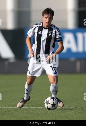 Vinovo, Italia. 22 ottobre 2024. Filippo Pagnucco della Juventus durante la partita di UEFA Youth League al Juventus Center di Vinovo. Il credito per immagini dovrebbe essere: Jonathan Moscrop/Sportimage Credit: Sportimage Ltd/Alamy Live News Foto Stock