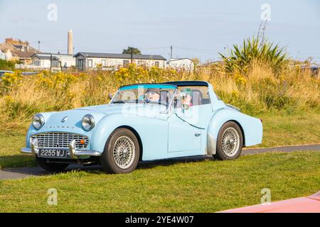 Triumph TR3 A, azzurro, vintage, alla mostra di auto d'epoca newbiggin sul mare, northumberland, regno unito Foto Stock