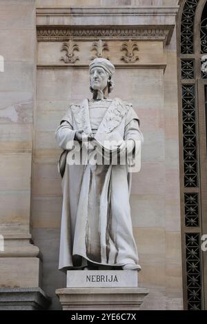 Antonio de Nebrija (1444-1522). Umanista spagnolo. Statua di A. Nogués, 1892. Biblioteca nazionale di Spagna. Madrid. Foto Stock