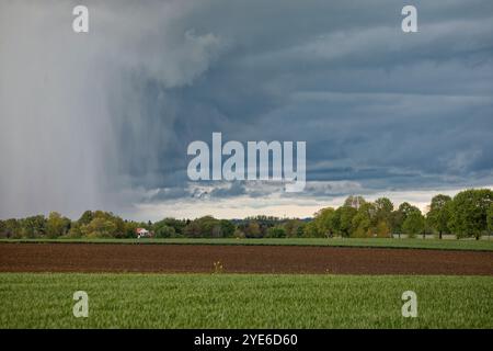 Forti piogge sulle pianure alluvionali di Amper, Germania, Baviera, Oberbayern, alta Baviera, Moosburg Foto Stock