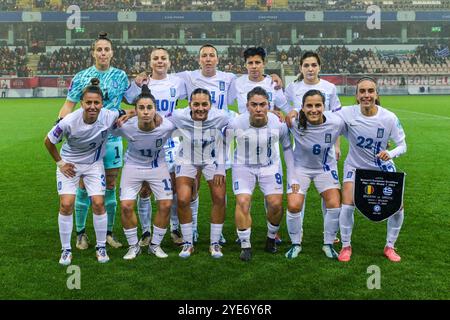 Squadra Grecia [portiere Dimitra Giannakouli (1) della Grecia, Veatriki Sarri (10) della Grecia, Sofia Kongouli (21) della Grecia, Anastasia Gkatsou (18) della Grecia, Maria Palama (19) della Grecia e Maria Mitkou (3) della Grecia, Anastasia Spyridonidou (11) della Grecia, Athanasia Moraitou (17) della Grecia, Eleni (9 squadre della Grecia) della Grecia chiamati i Red Flames e la Grecia nella seconda tappa del primo play-off della competizione UEFA Women's European Qualifiers 2023-24, On Tues Foto Stock