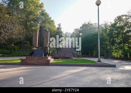 Chisinau, Moldavia. 25 ottobre 2024. La scalinata nel Parco Valea Morilor nel centro della città Foto Stock