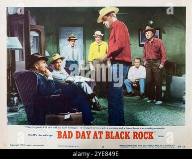 SPENCER TRACY ROBERT RYAN RUSSELL COLLINS WALTER BRENNAN LEE MARVIN WALTER SANDE e DEAN JAGGER in BAD DAY AT BLACK ROCK 1955 regista JOHN STURGES storia Howard Breslin musica Andre Previn Metro Goldwyn Mayer (MGM) Foto Stock