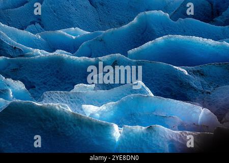 Modelli di ghiaccio dal ghiacciaio Gray, nel Cile meridionale, al Parco Nazionale Torres del Paine Foto Stock