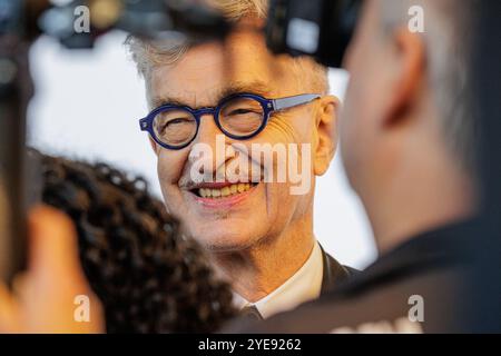 30.10.2024. Düsseldorf. Preis für Punk: Die Toten Hosen werden im Roncalli's Apollo Varieté mit dem Staatspreis des Landes Nordrhein-Westfalen geehrt. Foto Stock