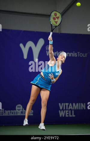 Amburgo, Germania. 30 ottobre 2024. Tennis, torneo ITF 75, primo turno, Bencic (Svizzera) - Avdeyeva (Russia), Belinda Bencic in Svizzera. Crediti: Gregor Fischer/dpa/Alamy Live News Foto Stock