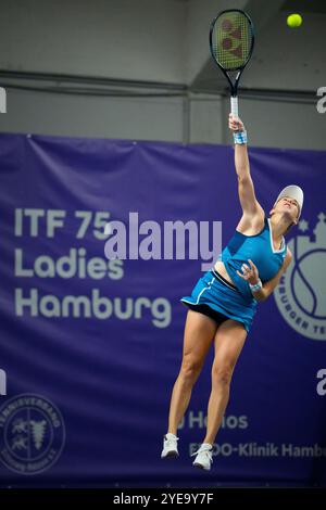 Amburgo, Germania. 30 ottobre 2024. Tennis, torneo ITF 75, primo turno, Bencic (Svizzera) - Avdeyeva (Russia), Belinda Bencic in Svizzera. Crediti: Gregor Fischer/dpa/Alamy Live News Foto Stock