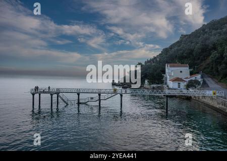 Molo a forte de Santa Maria da Arrabida, Parco naturale di Arrabida in Portogallo; Sao Lourenco, Setubal, Portogallo Foto Stock