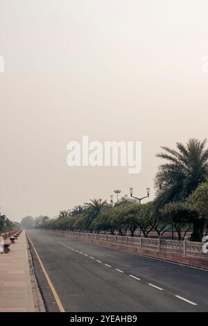 Strada nel Dr. Babasaheb Ambedkar Memorial Park a Lucknow, India; Lucknow, Uttar Pradesh, India Foto Stock