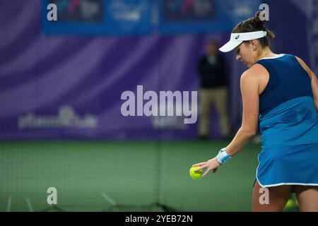 Amburgo, Germania. 30 ottobre 2024. Tennis, torneo ITF 75, primo turno, Bencic (Svizzera) - Avdeyeva (Russia), Belinda Bencic in Svizzera. Crediti: Gregor Fischer/dpa/Alamy Live News Foto Stock