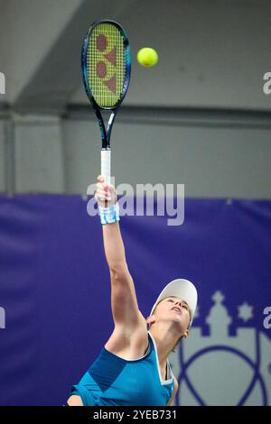 Amburgo, Germania. 30 ottobre 2024. Tennis, torneo ITF 75, primo turno, Bencic (Svizzera) - Avdeyeva (Russia), Belinda Bencic in Svizzera. Crediti: Gregor Fischer/dpa/Alamy Live News Foto Stock