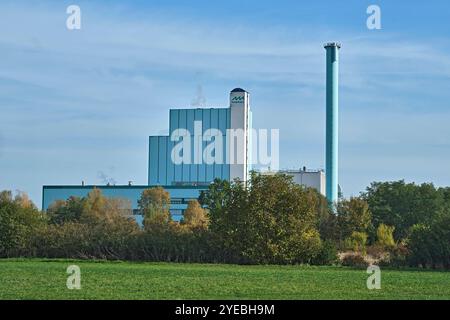 Industriekraftwerk Wählitz. Industriekraftwerk Wählitz der MIBRAG Mitteldeutsche Braunkohlengesellschaft mbH in Hohenmölsen OT Wählitz. 20241023MIC0001 *** centrale elettrica industriale Wählitz centrale elettrica industriale Wählitz della MIBRAG Mitteldeutsche Braunkohlengesellschaft mbH in Hohenmölsen OT Wählitz 20241023MIC0001 Foto Stock