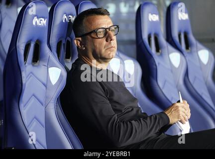 Empoli, Italia. 30 ottobre 2024. L'allenatore dell'Empoli Roberto D'Aversa durante la partita di calcio di serie A tra Empoli e Inter al &#x201c;Carlo Castellani - computer Gross Arena&#x201d; Stadio di Empoli (FI), centro Italia - mercoledì 30 ottobre 2024. Sport - calcio (foto di Marco Bucco/la Presse) credito: LaPresse/Alamy Live News Foto Stock