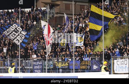 Empoli, Italia. 30 ottobre 2024. Tifosi dell'Inter durante la partita di calcio di serie A tra Empoli e Inter presso il &#x201c;Carlo Castellani - computer Gross Arena&#x201d; Stadio di Empoli (FI), centro Italia - mercoledì 30 ottobre 2024. Sport - calcio (foto di Marco Bucco/la Presse) credito: LaPresse/Alamy Live News Foto Stock