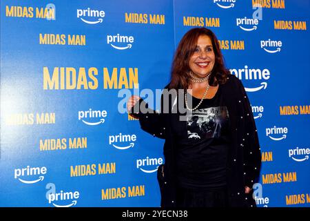 29 ottobre 2024, Liverpool, regno unito: La sceneggiatrice BRIDGIT GRANT alla premiere del film di Amazon prime Midas Man, al The FACT Cinema , Liverpool, UK - un biopic sulla vita e la carriera del manager di Beatlesâ€™ Brian Epstein. (Credit Image: © Andy Von Pip/ZUMA Press Wire) SOLO PER USO EDITORIALE! Non per USO commerciale! Foto Stock